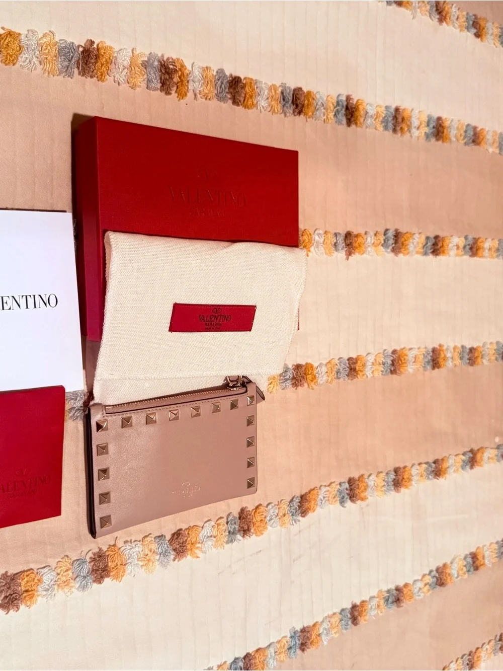 Valentino Garavani Pink Beige Rockstud Leather Card Holder